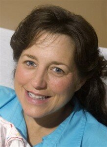 michelleduggarAP 219x300 Michelle Duggar, of 18 Kids and Counting, Has Baby 19